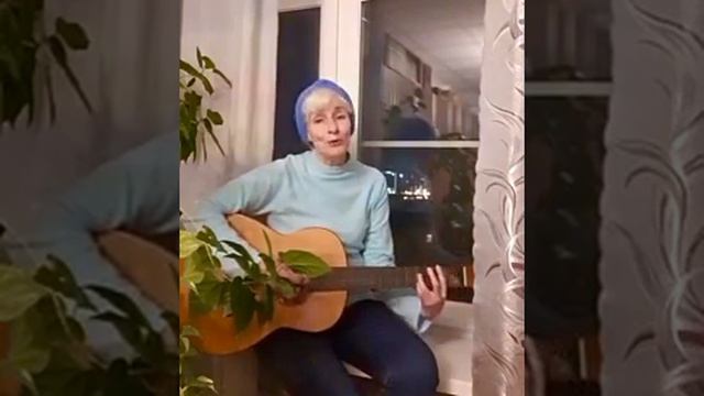 "Moon River" на русском. Перевод и исполнение - Ирина Москаленко. Косплей на Одри Хепберн смотреть онлайн