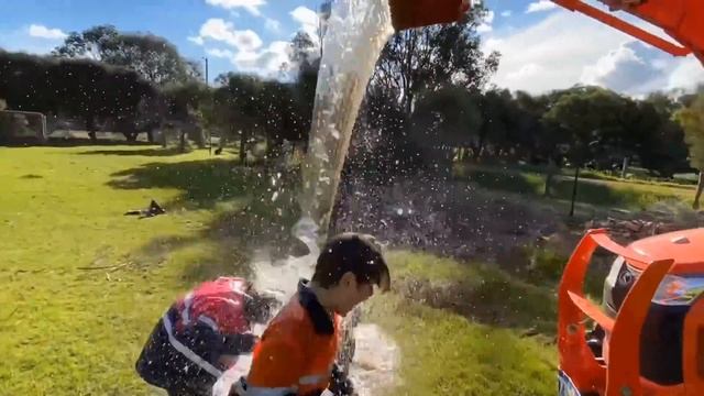 Lawn Mowers for Kids | Learning Yard Work Kids | min min playtime смотреть онлайн
