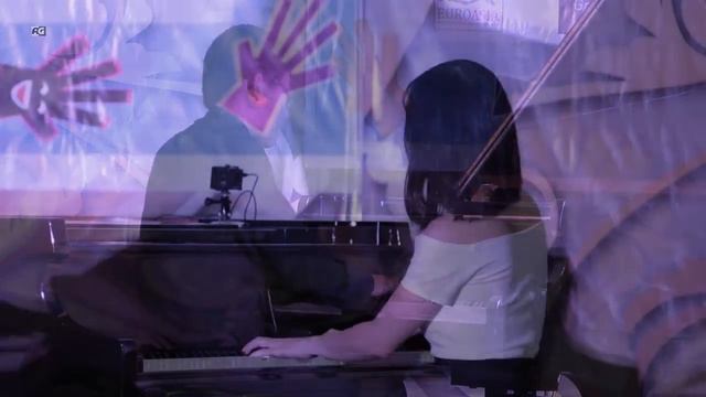 Stephine Ng & Chin Yi Jun play Tonari No Totoro смотреть онлайн