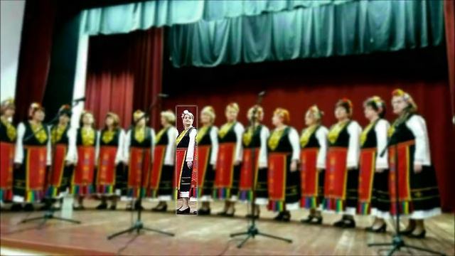 ♫ Мома Златина изпята от Хор Тракия