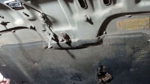 Как снять наружную ручку открывания капота ваз 2114 #RAZNOBOY #ВАЗ2114 #какснять