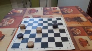 Это должен знать каждый шашист. Проводка шашки C1.