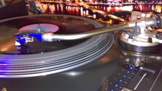 Bizzy B & Dexterous D - Come On People (Amen Mix) смотреть онлайн