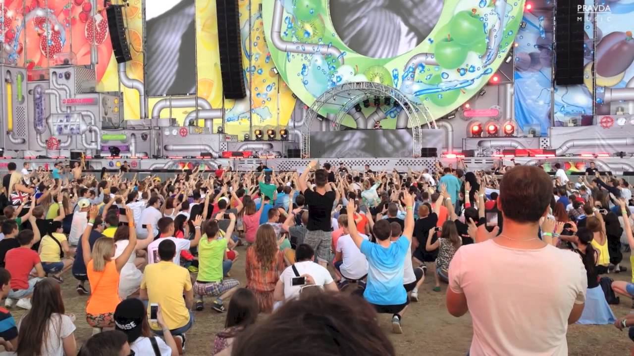 W&W, Dash Berlin, David Guetta, R3HAB, Andrew Rayel and more @ Fruit Vibrations Moscow Russia смотреть онлайн