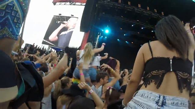 Hilltop Hoods-Cosby Sweater @ Future Music Festival Perth 2015