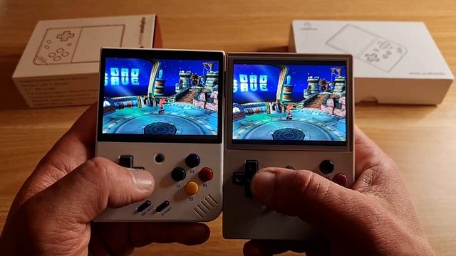 Why I Think RG35XX is Better than Miyoo Mini Plus ?? | Comparison смотреть онлайн