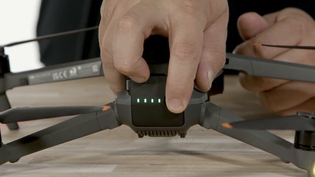 Pairing DJI RC Motion 2 Controller & Goggles to your Mavic 3 Pro смотреть онлайн