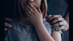 В Долгопрудном отчим развращал семилетнюю девочку несколько месяцев