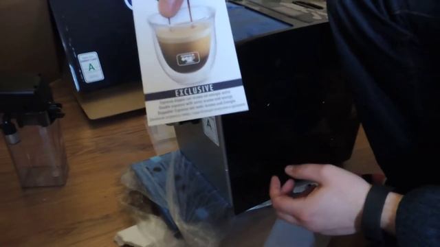 DeLonghi Autentica Cappuccino ETAM 29.660.SB - Unboxing