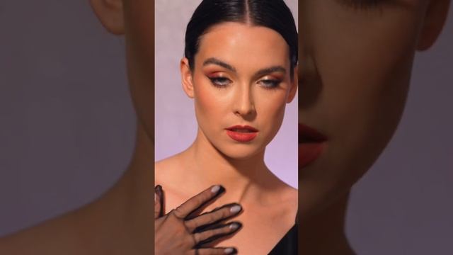 Новая вариация макияжа Уэнсдей ? смотреть онлайн