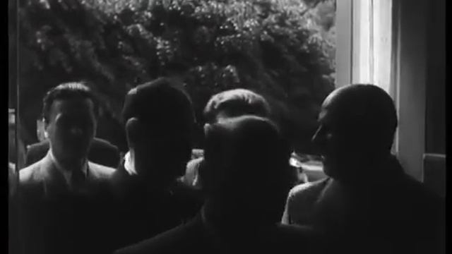 «… лет тому назад…» (из киноархива Пушкинского Заповедника) смотреть онлайн