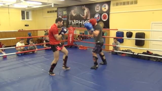 Самбист против Тай боксера, полный контакт по правилам Тайского бокса. смотреть онлайн