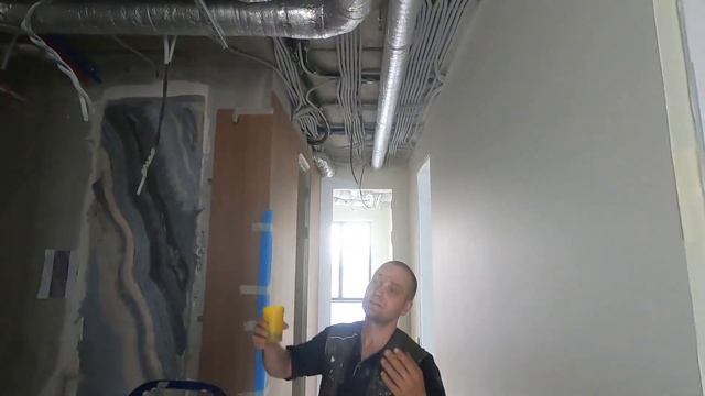 Случай при монтаже натяжного потолка в Москве смотреть онлайн