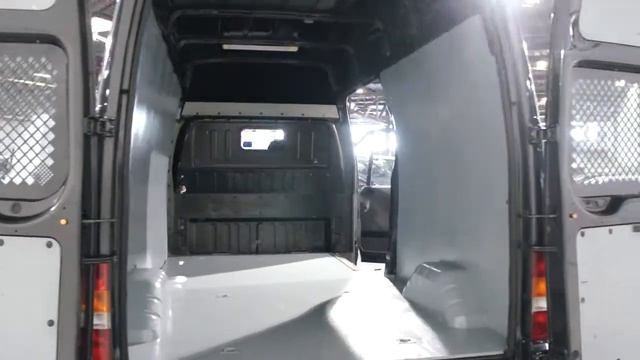 Ford Transit 350L 2.4 TDdi 66KW L2/H2 Zwart metallic Derks Autobedrijf BV смотреть онлайн