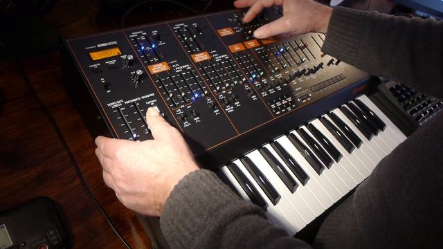 Behringer Odyssey Analoger Synthesizer Walgesang Whale Song смотреть онлайн