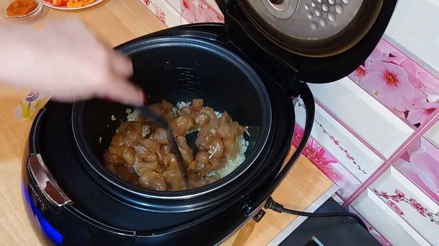 Курица с овощами и рисом. Быстро и просто, но вкусно и сытно. Chicken with vegetables and rice. смотреть онлайн