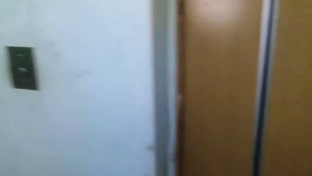 Лифт КМЗ после замены дверей кабины, г/п 400 кг, V=1 м/с (ул. Волшебная, 38Б, г. Запорожье) смотреть онлайн