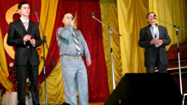 Песня-"Мама не плачь"анс."Земляки" 8 марта 2017г. смотреть онлайн