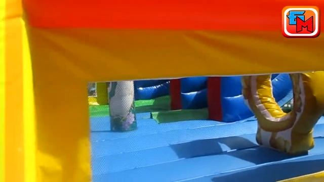 Надувной батут "Звериный мир", размер 7*5*4 м смотреть онлайн