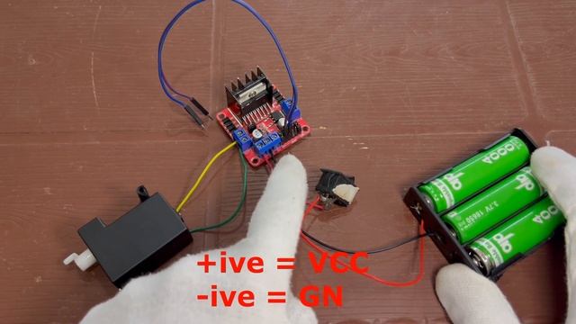 How to use L298n Motor Driver without Arduino | Part 1 смотреть онлайн