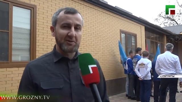Ветеран ВОВ из Чечни удостоен награды «Благодарность от земли Воронежской» смотреть онлайн