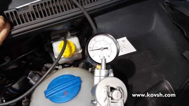 Как быстро определить негерметичность форсунок в посадочных местах, VW T5 1.9d UIS/PDE (AXB) смотреть онлайн