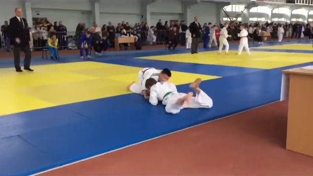 СК Європа ВТ Київ. Мурад Халідов 42 кг смотреть онлайн