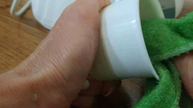 Убираем известковый налет салфеткой для посуды Greenway смотреть онлайн