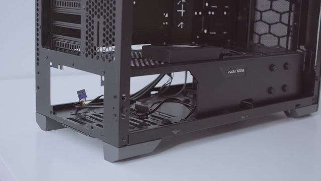 WATERCOOLING beginner? / Straight to HARDLINE BUILD GUIDE - Part 1 смотреть онлайн