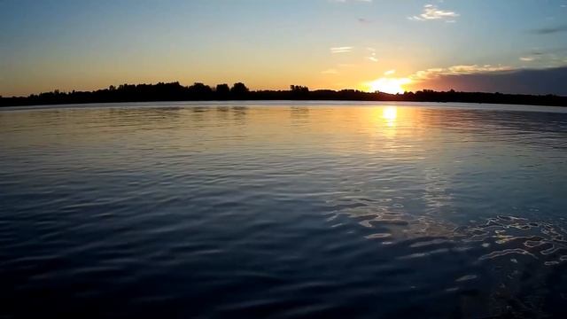 Крупный лещ в августе. Ловля леща с лодки на р.Волга. смотреть онлайн