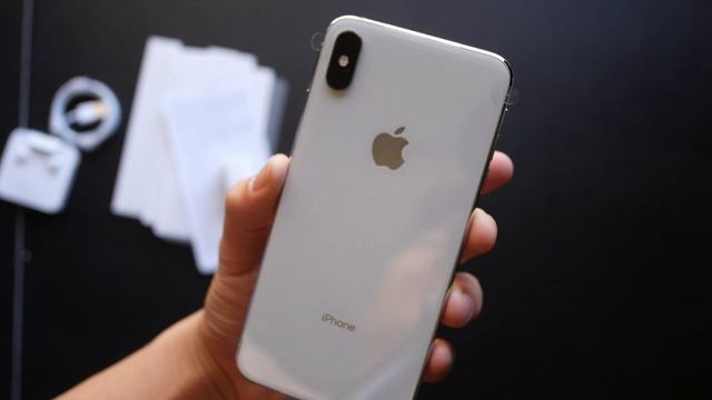 iPhone Xs Max Unboxing 2019 (Silver/White) смотреть онлайн