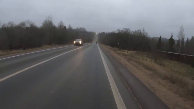 На спуске к реке Большая сестра смотреть онлайн