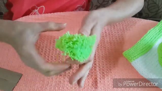 DIY : Делаем помпон для детской шапки смотреть онлайн