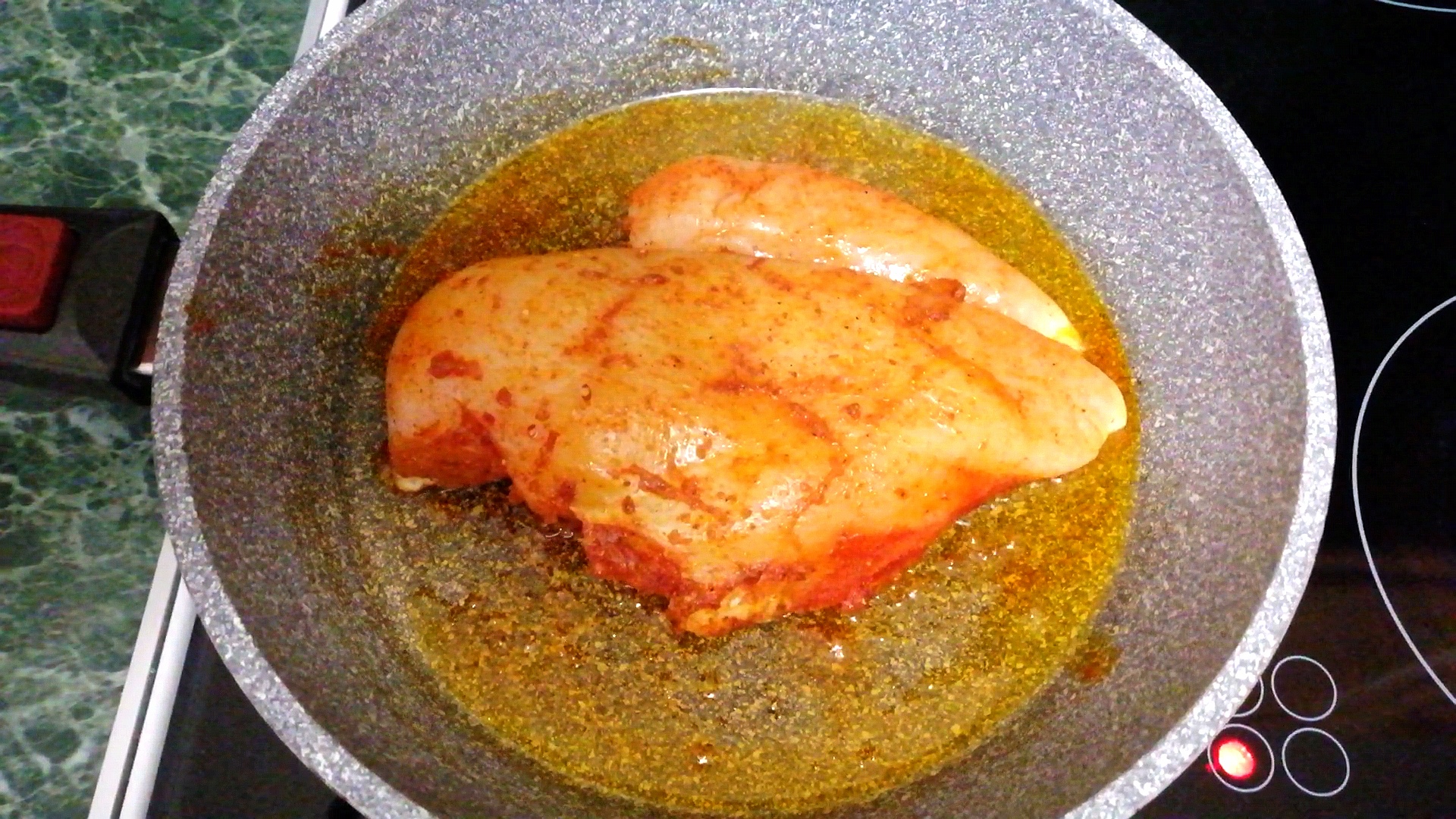 Салат с ананасами и куриной грудкой, так вкусно! смотреть онлайн