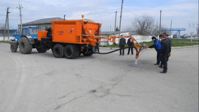 Машина для ямочного ремонта Р-310М смотреть онлайн