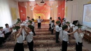 Танец на 9 мая "Нам нужен мир" Слова и музыка Е. Сырмич