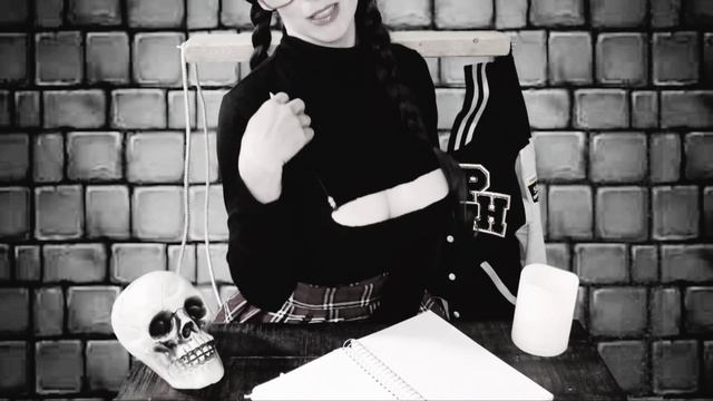 SUCCUBUS UNIVERSITY: YOU'RE NEW HERE смотреть онлайн
