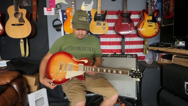Epiphone 1959 Les Paul Honeyburst￼ LTD. vs Les Paul Standard 50s смотреть онлайн