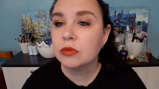 Жидкая матовая помада Avon "Металлический эффект". Все оттенки на губах. смотреть онлайн