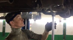 Митсубиси Аутлендер - замена ржавого подрамника.