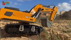 New Huina 1599 RC Excavator | Unboxing & Fist Drive | @CarsTrucks4Fun