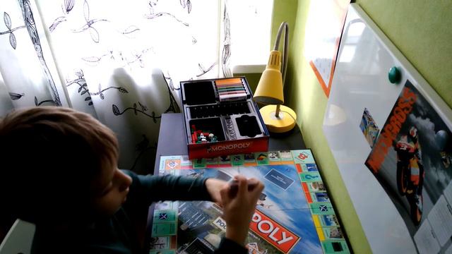 Настольная игра MONOPOLY Россия смотреть онлайн