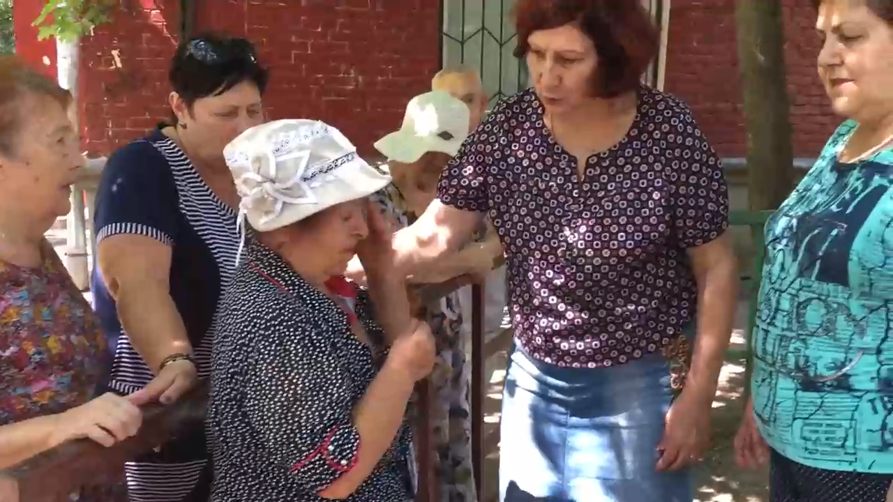 До слёз жалко американцев смотреть онлайн