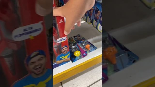 Compramos novos BEYBLADEs #batalhadebeyblade #beyblade смотреть онлайн