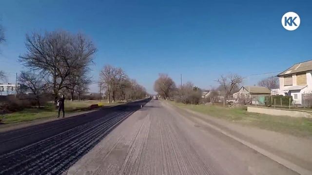 Ура! Евпаторийское шоссе АСФАЛЬТИРУЮТ. Ремонт дороги в Скворцово. Строительство дорог. Капитан Кры смотреть онлайн