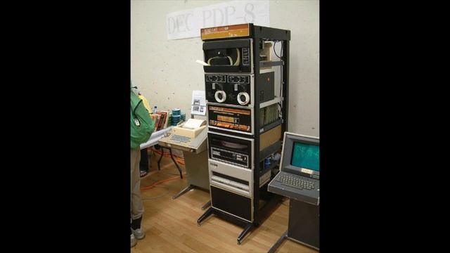 PDP-11. Время идеальных архитектур