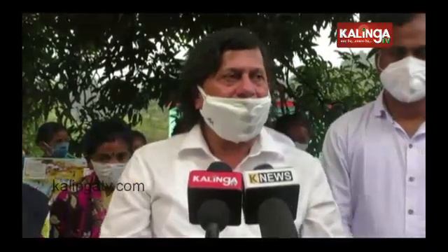 With persuasion of MP Dr Achyuta Samanta Tamil Nadu's KPR Mills recruits youths of Kandhamal смотреть онлайн