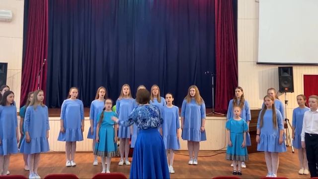 М.Бак, Ф.Тютчев "Смотри, как роща зеленеет" из цикла "Три хора на стихи русских поэтов" смотреть онлайн