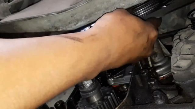 Hyundai Matrix. Water Pump Change New Overheating Problem. смотреть онлайн