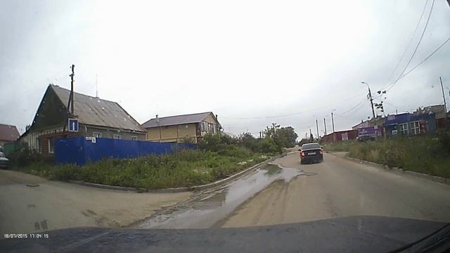 Надо было таранить эту падлу. У мужа просто реакция 